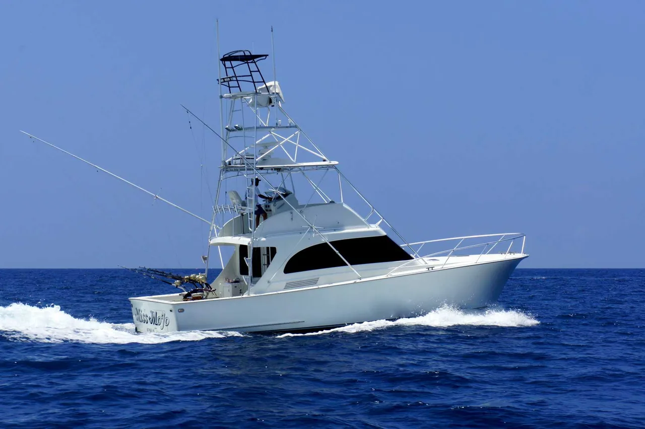 Miss Mojo, a 41’ G&S fishing charter boat, at sea off Kona, Hawaii